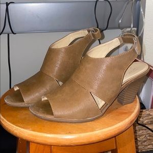 Naturalizer Women’s Pump Tatum